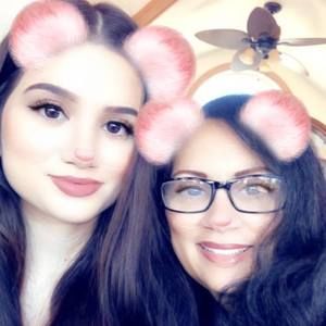 Meet your Posher, Sharon